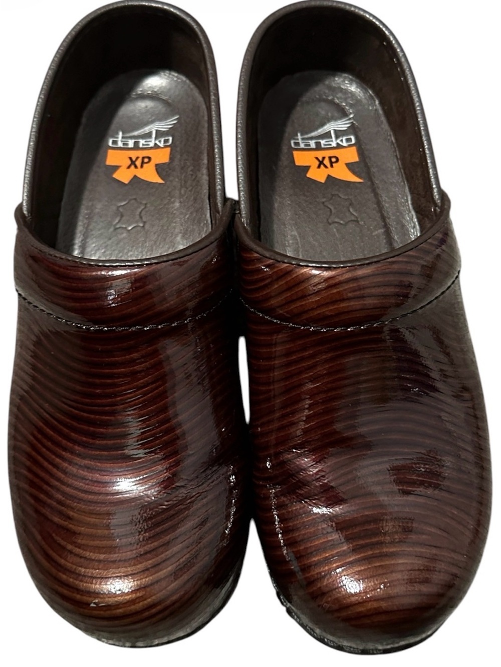 Dansko Brown Woodgrain Leather Clogs -women’s Slip-On